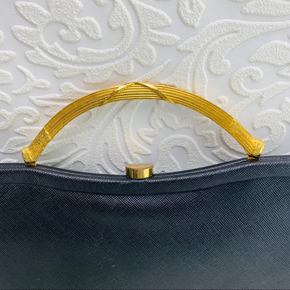 envelope clutch gold handle vintage fashion bag